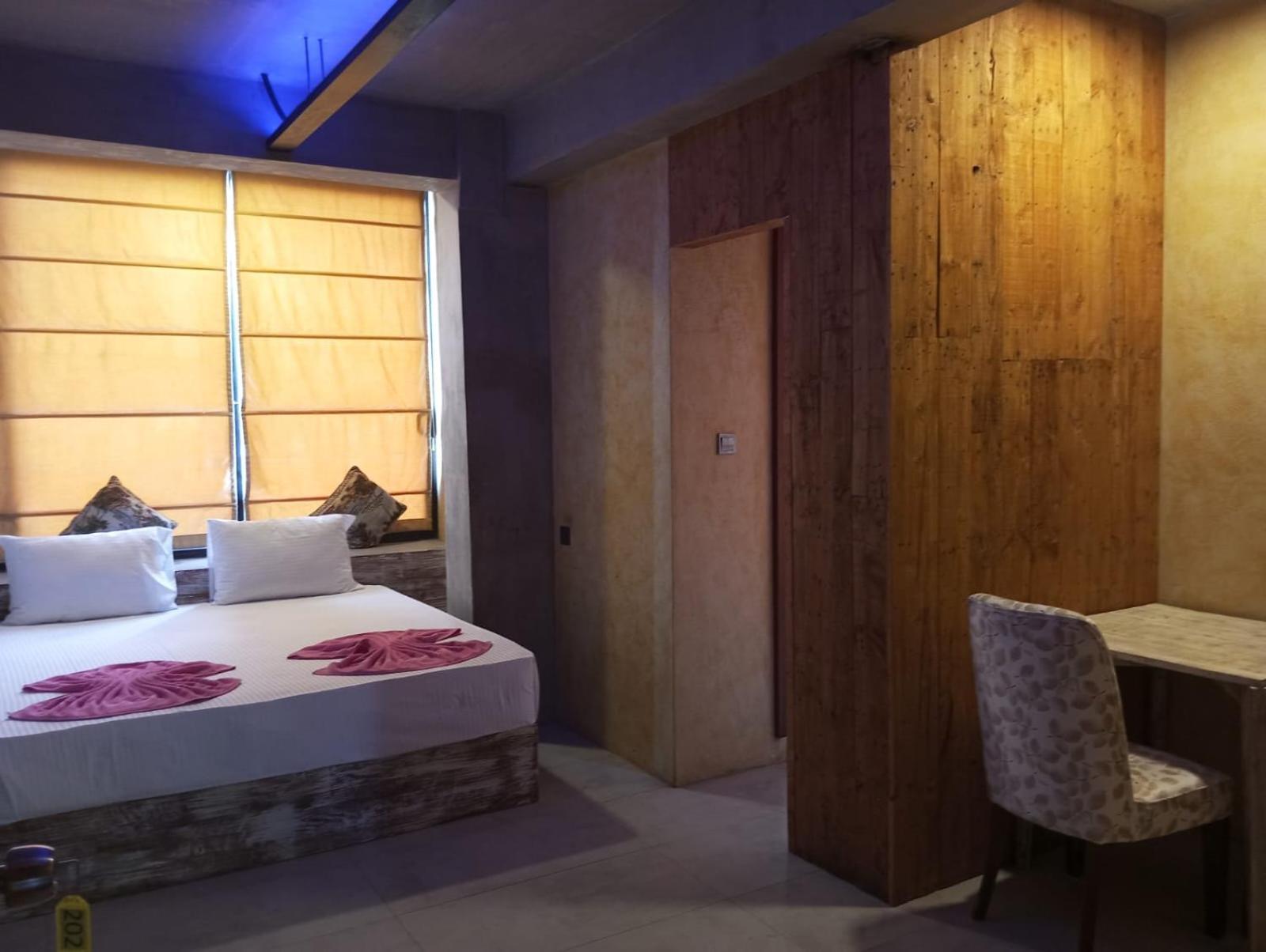 White Moon Resort Gampaha Exterior photo