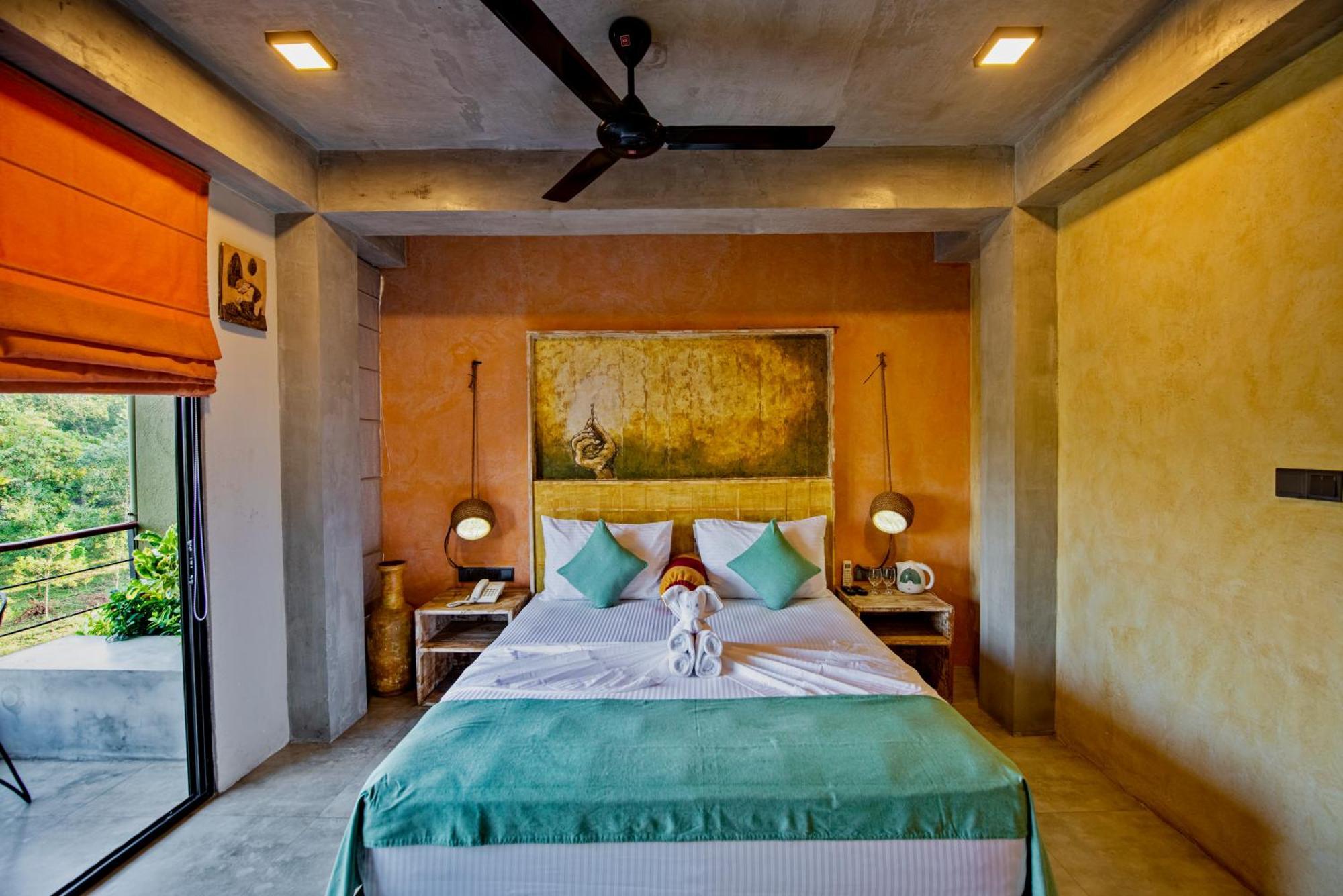 White Moon Resort Gampaha Exterior photo